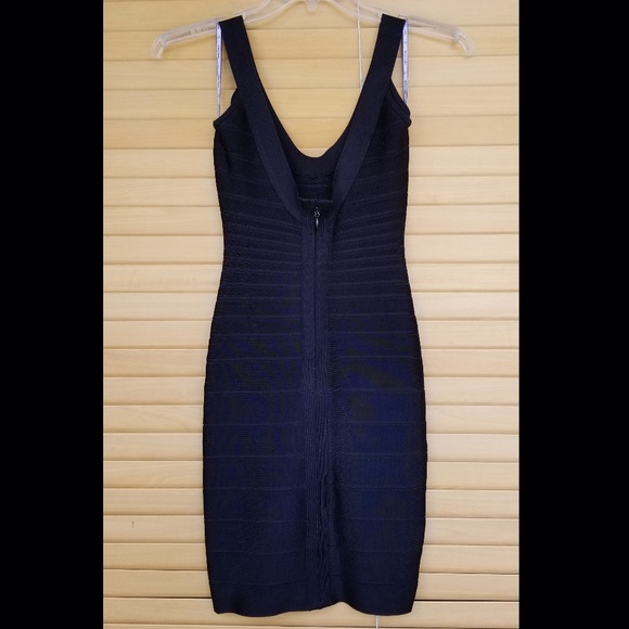 Herve Leger Sydney Signature Bandage dress - Picture 3 of 7